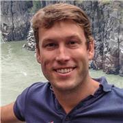 Insegnante di madrelingua inglese per scopi generali, accademici, aziendali e preparazione agli esami